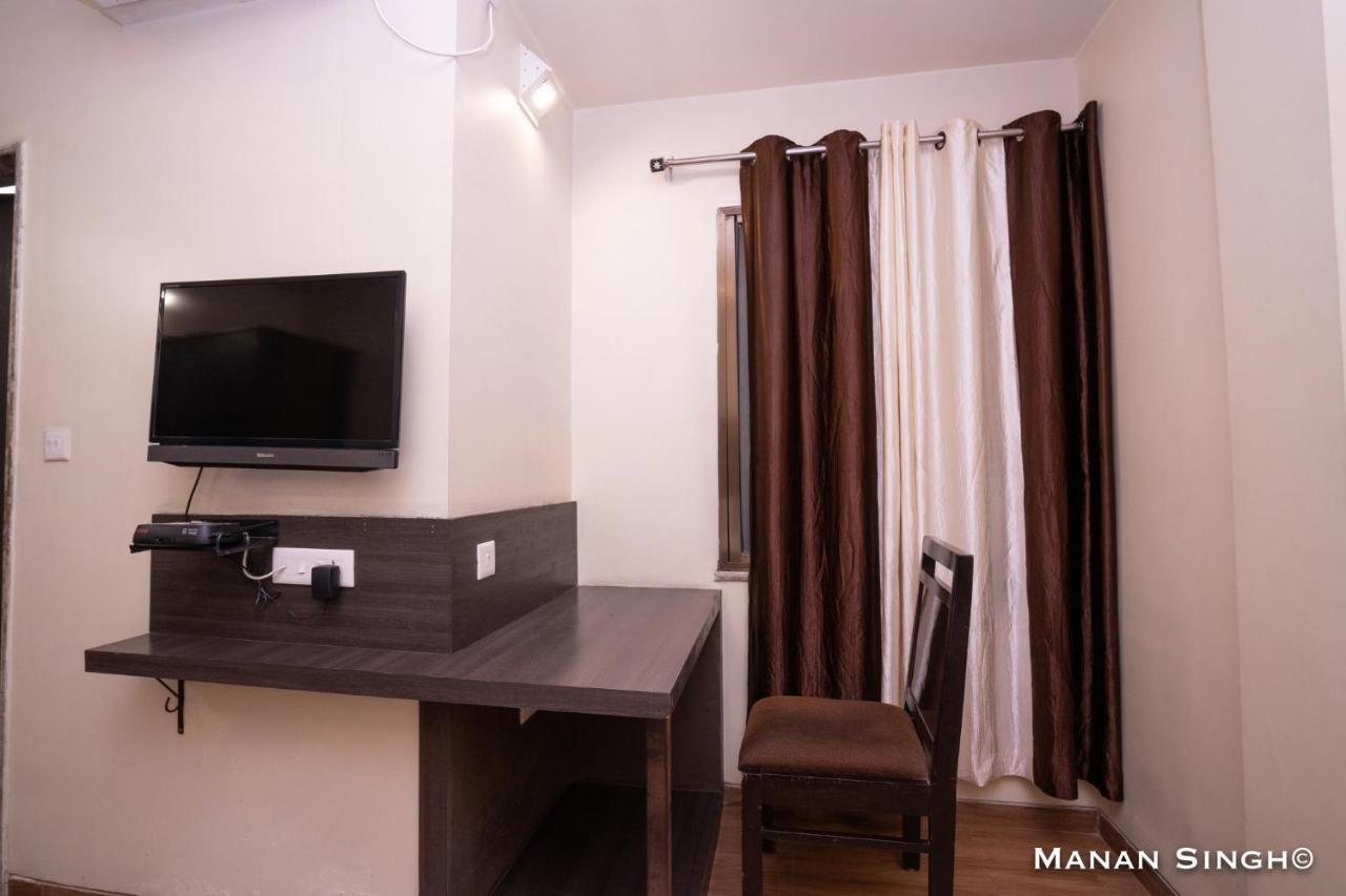 Hotel Samrat Jabalpur Dış mekan fotoğraf