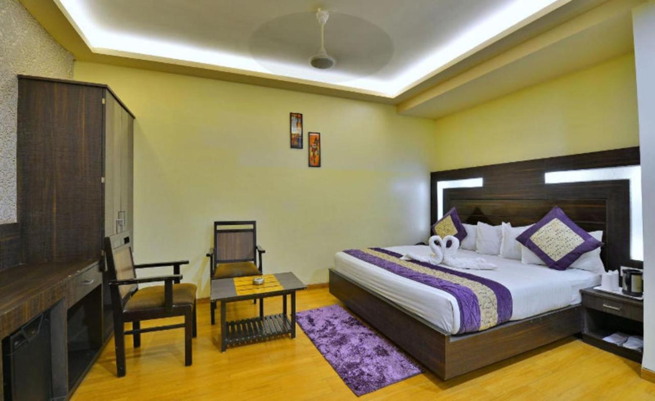 Hotel Samrat Jabalpur Dış mekan fotoğraf